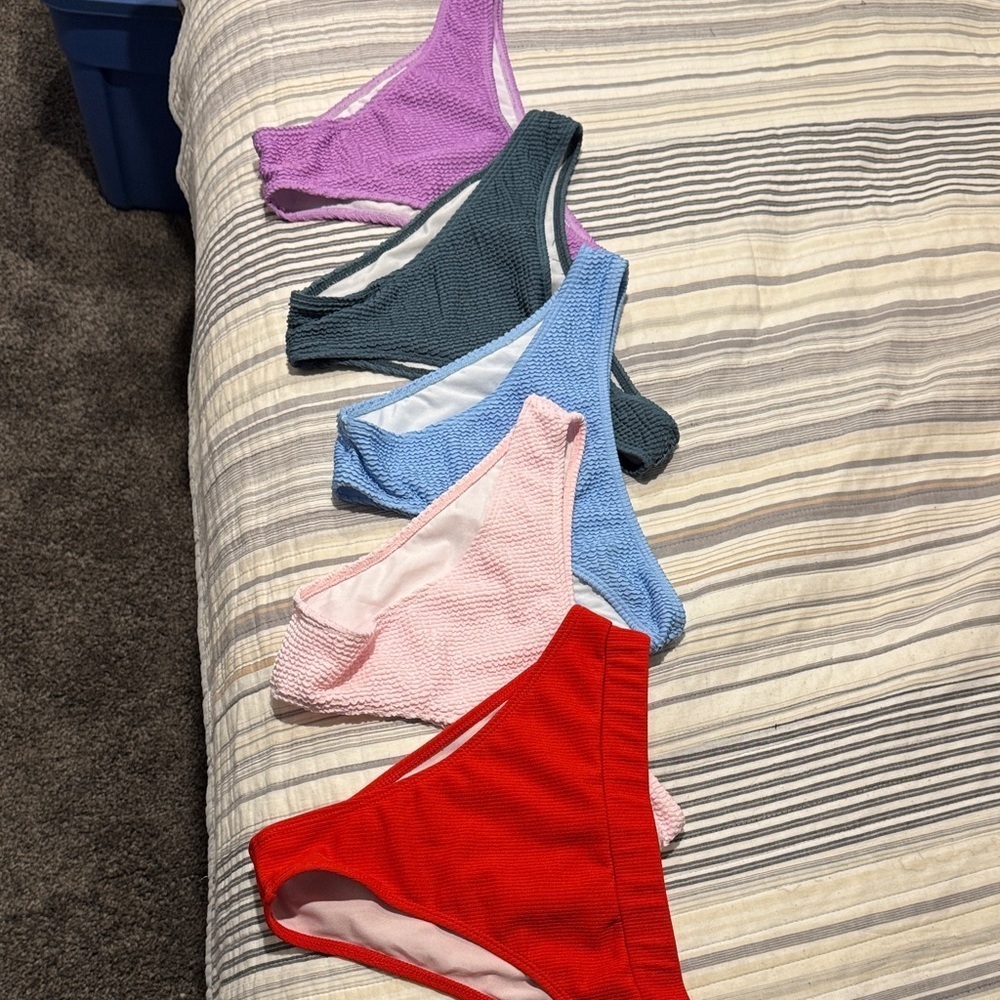 SHEIN Textured Bikini Bottom